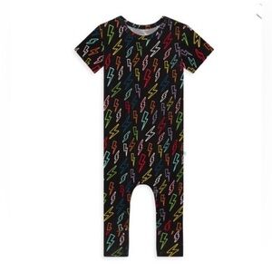 Posh Peanut Black Lightning Bolt Short Sleeve Romper 6-9